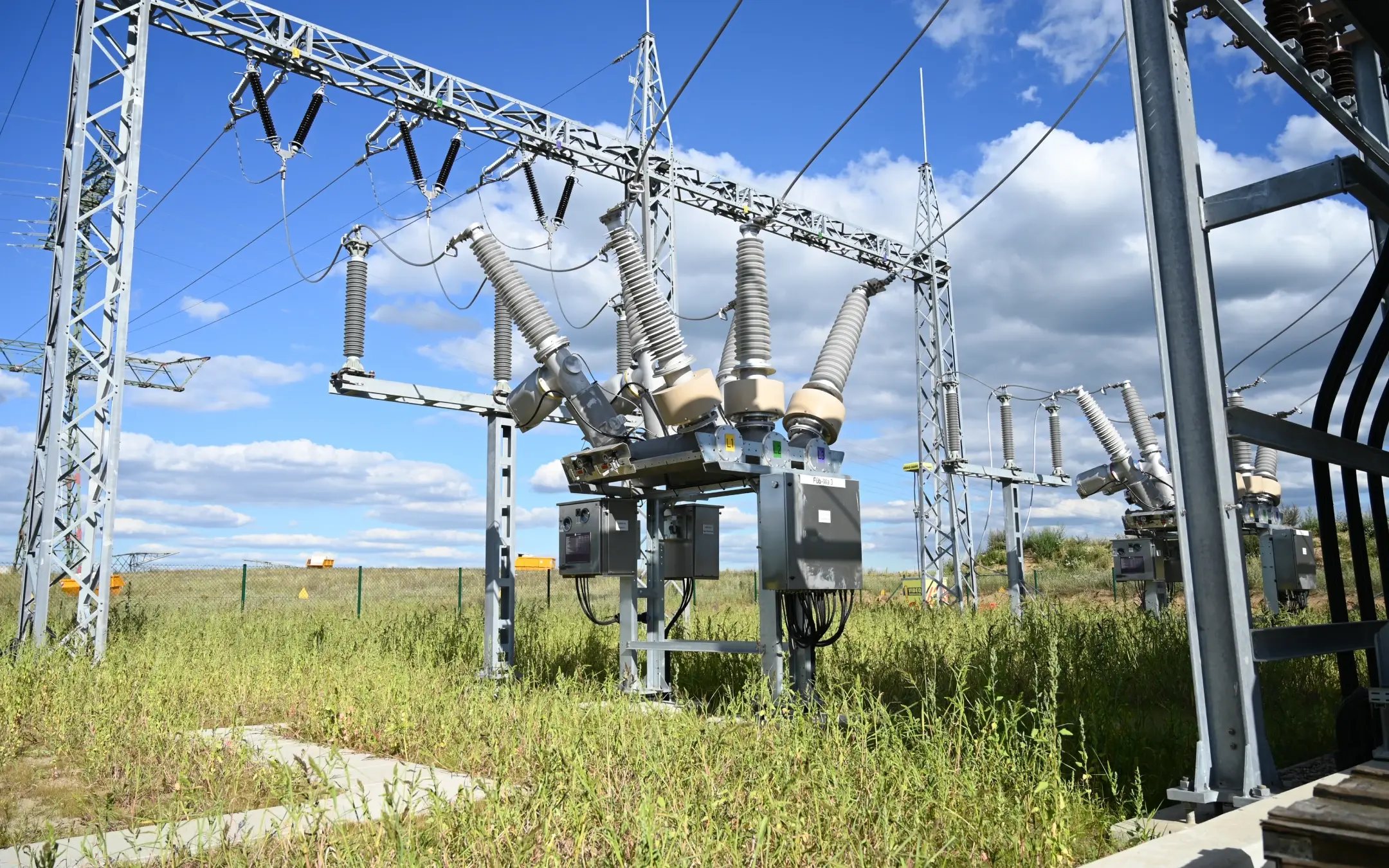 middle_hoch_und_h_chstspannungsschaltanlagen_1_5x